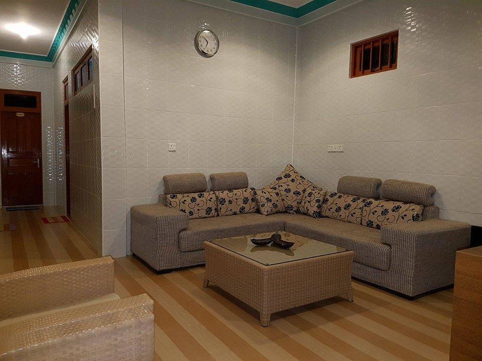 Aqua Inn Naifaru Esterno foto